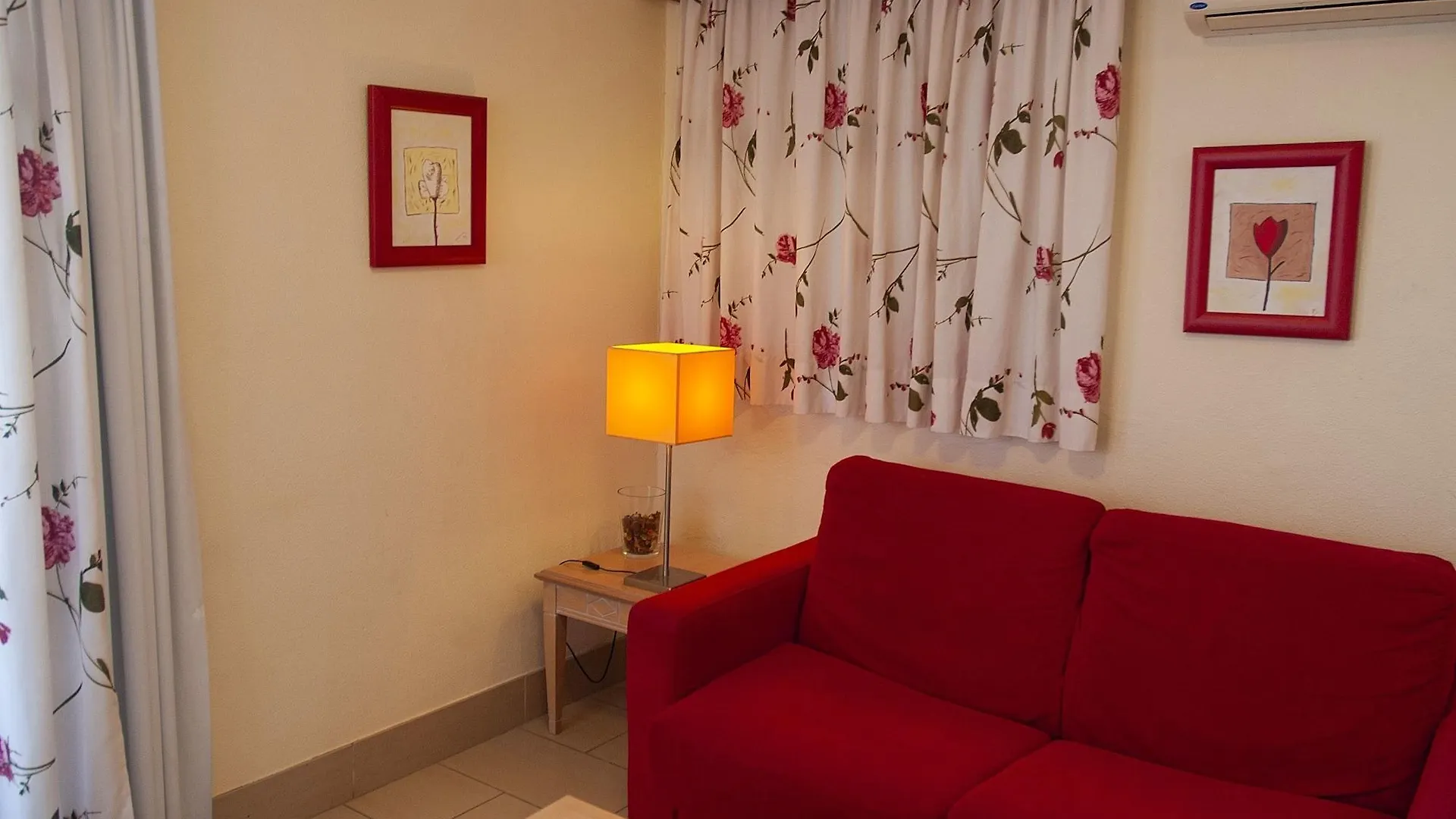 Apartamentos Oasis Maspalomas 마스팔로마스